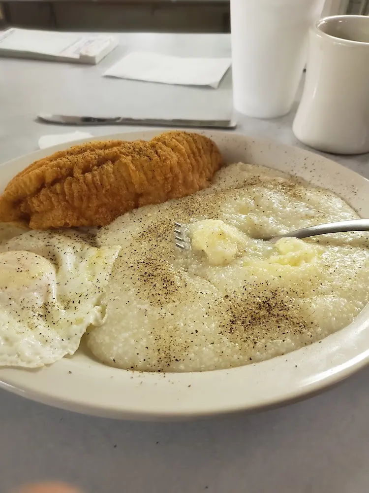 Fish and Grits w Egg